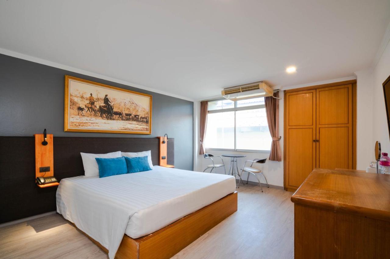 Shagwell Mansions Hotel Pattaya Exterior photo